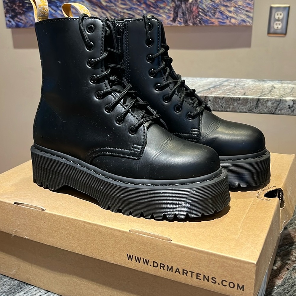 Dr Martens Vegan Jadon II Boots Mono Platform in Flex Rub Off 🦍